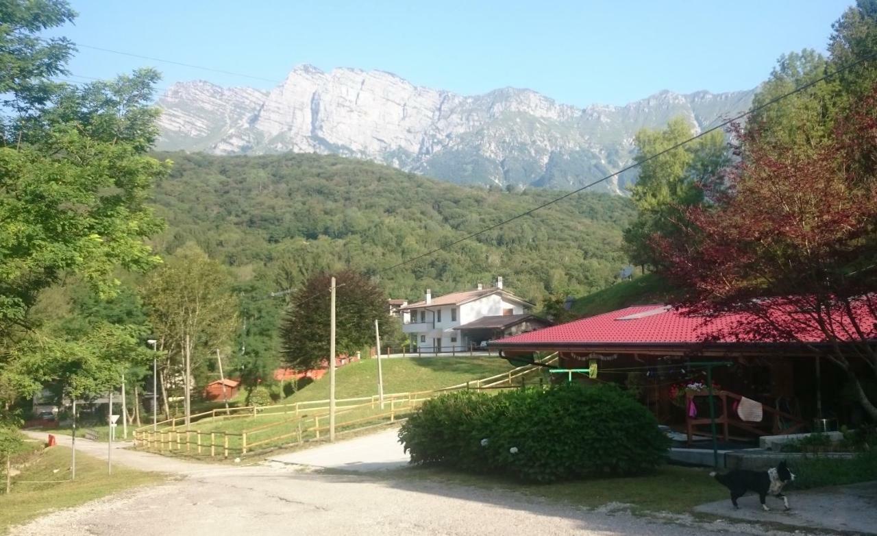 B&B In Fattoria Frisanco Екстериор снимка
